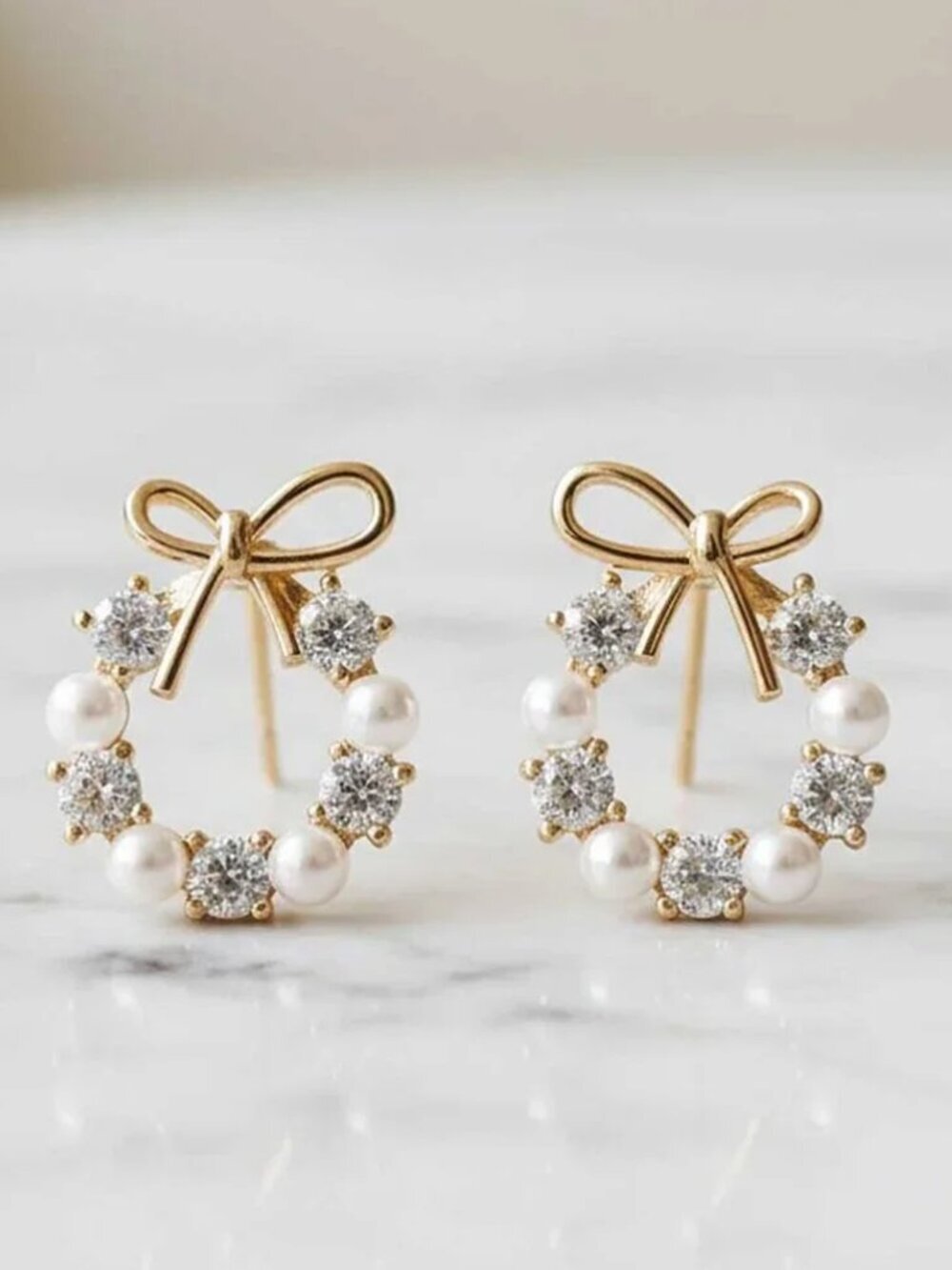 Ladies Sophisticated Yellow Gold Wreath Bow Pearl Round Elegant Earrings